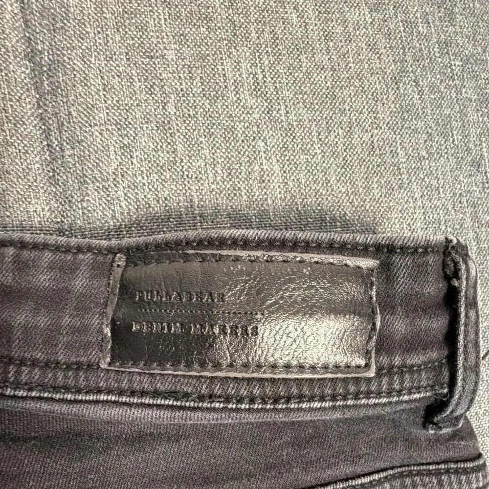 Pull-bear Men's Black Shorts